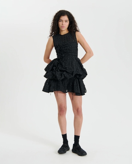 GIANNA不規則皺褶荷葉無袖上衣