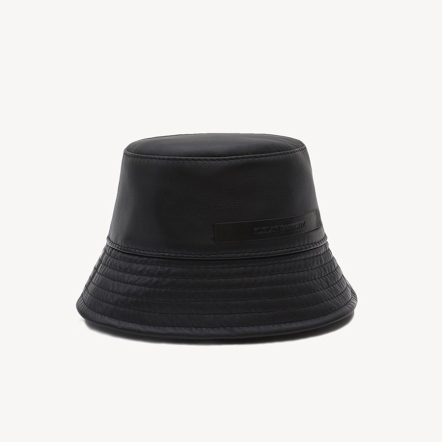 品牌皮標皮革漁夫帽